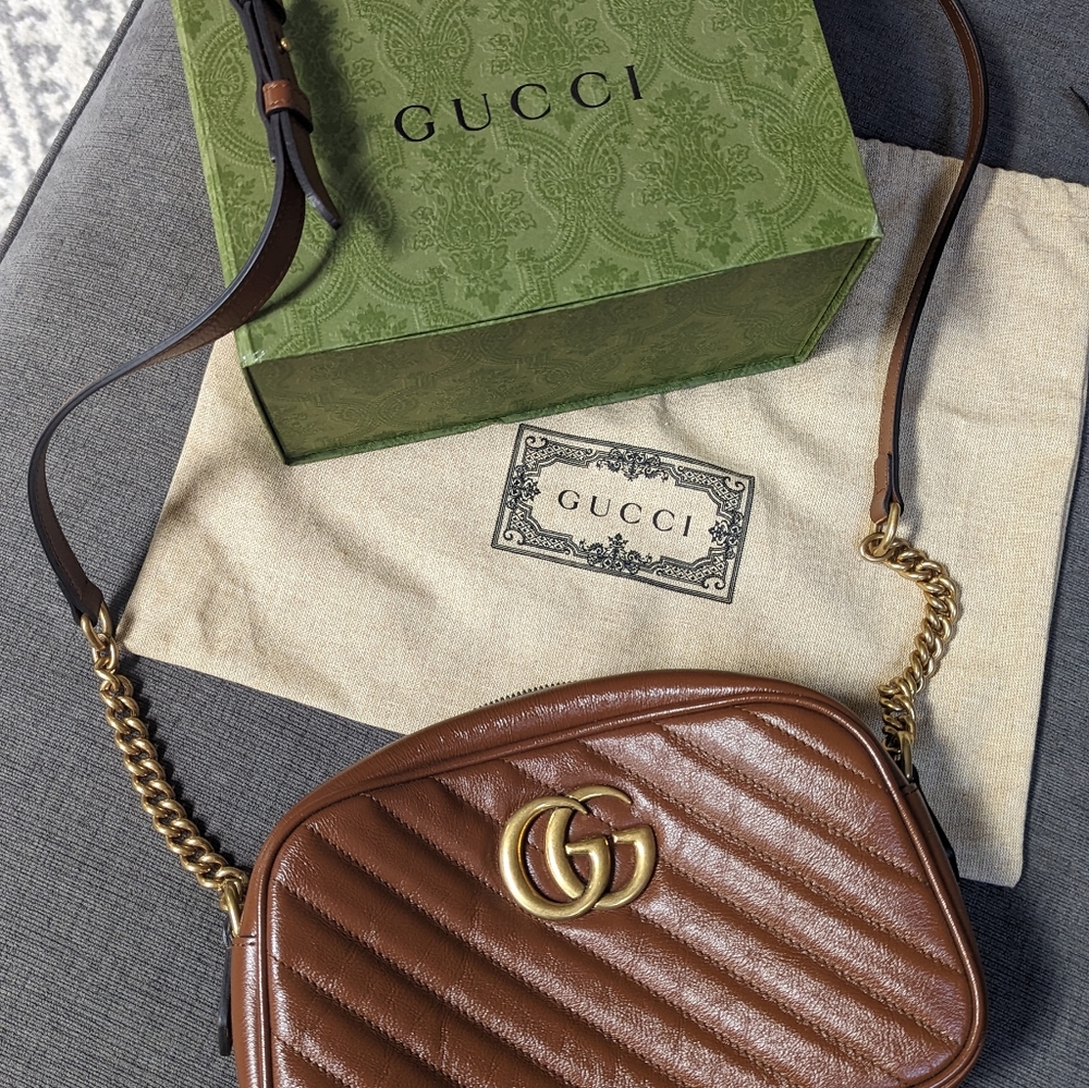 Authentic Gucci small brown Marmont Matelasse handbag
